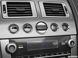  Gear shifter/center console photo